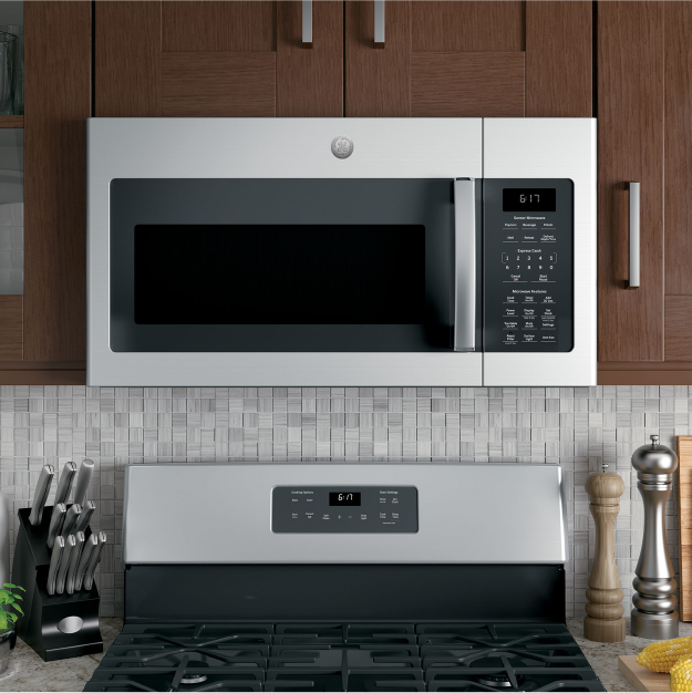 GE over-range microwave/extractor